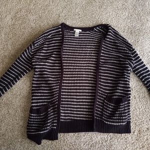 Cardigan sweater